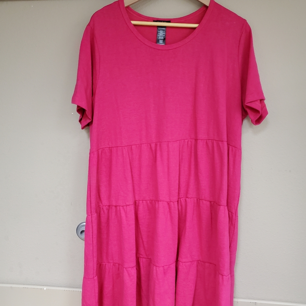 NWOT Avon Tiered Dress